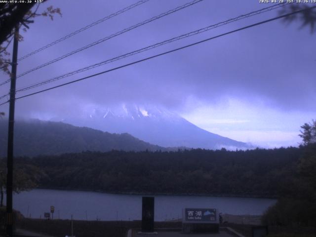 西湖からの富士山