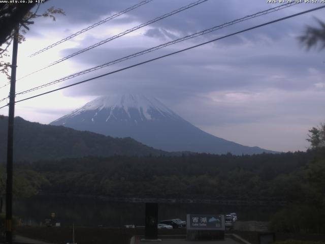 西湖からの富士山
