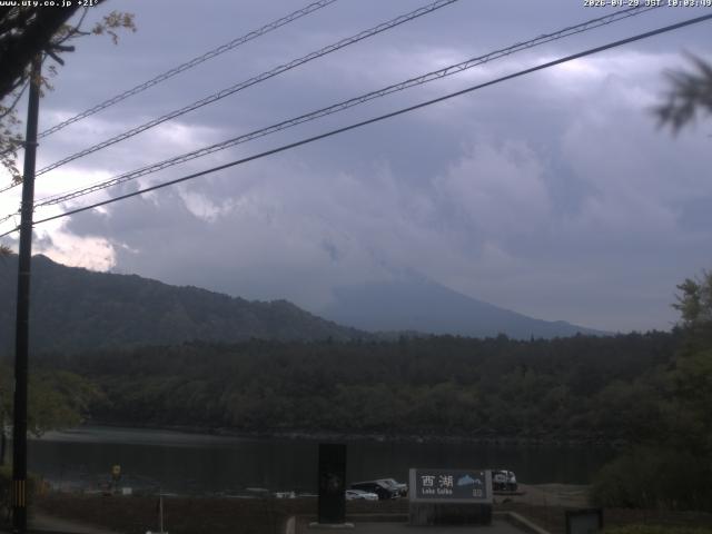西湖からの富士山