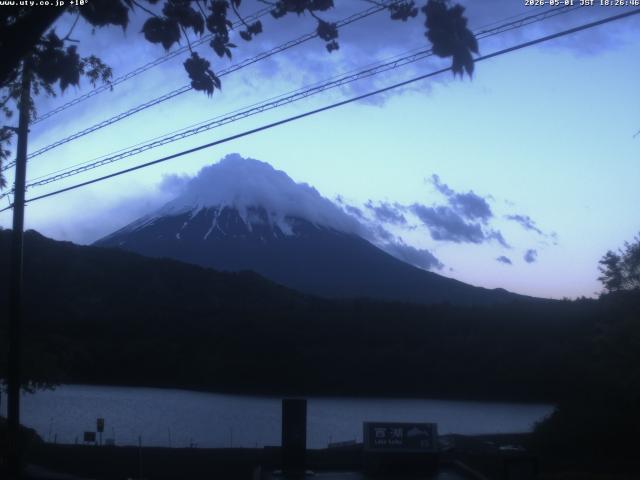 西湖からの富士山