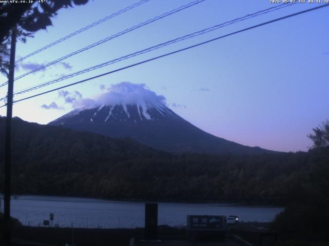 西湖からの富士山