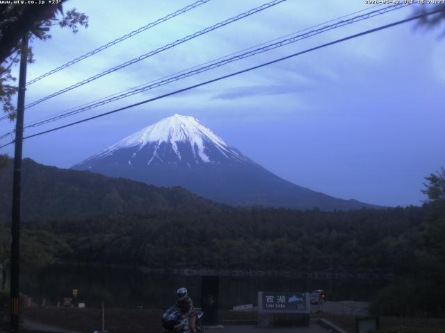 西湖からの富士山