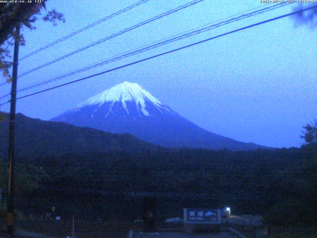 西湖からの富士山
