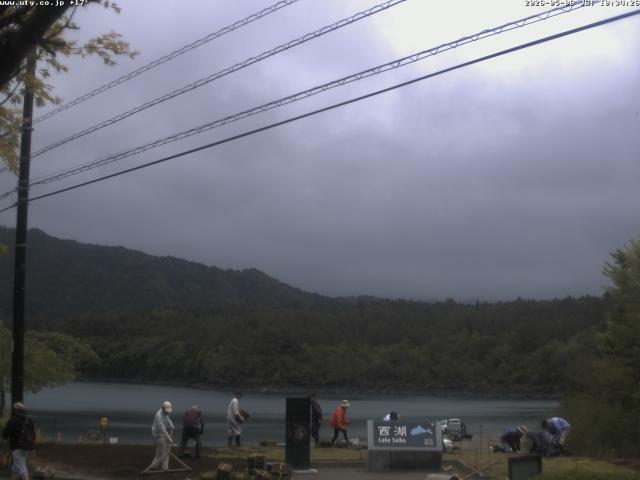 西湖からの富士山