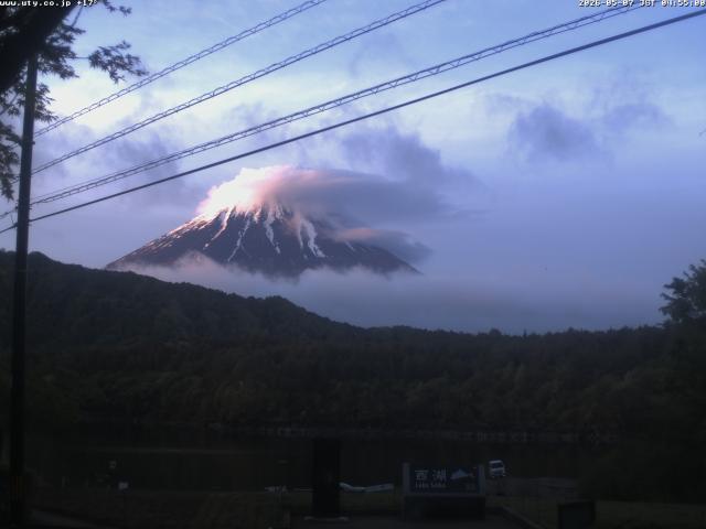西湖からの富士山