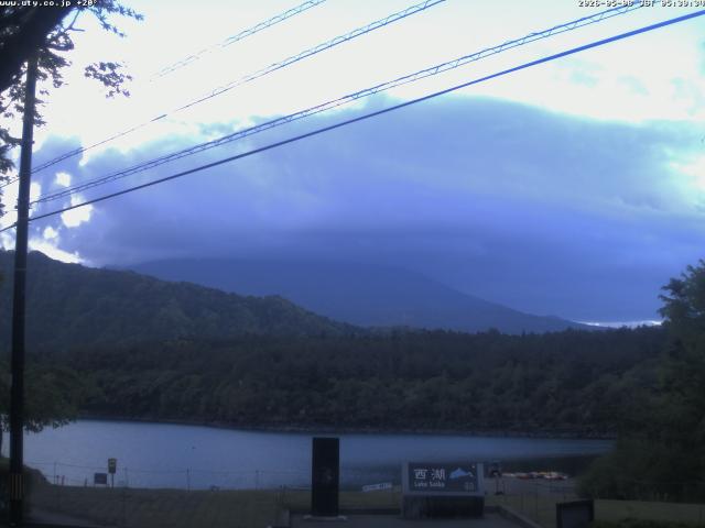 西湖からの富士山
