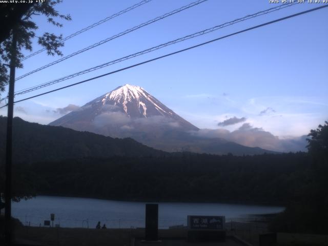 西湖からの富士山