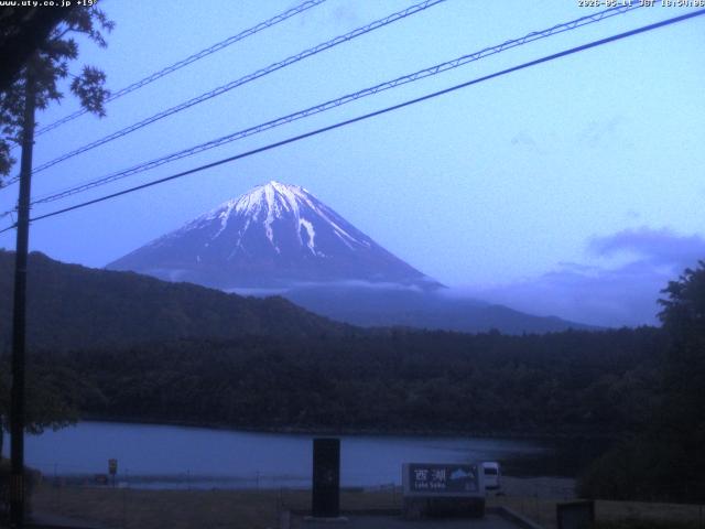 西湖からの富士山