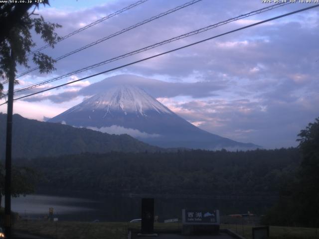 西湖からの富士山