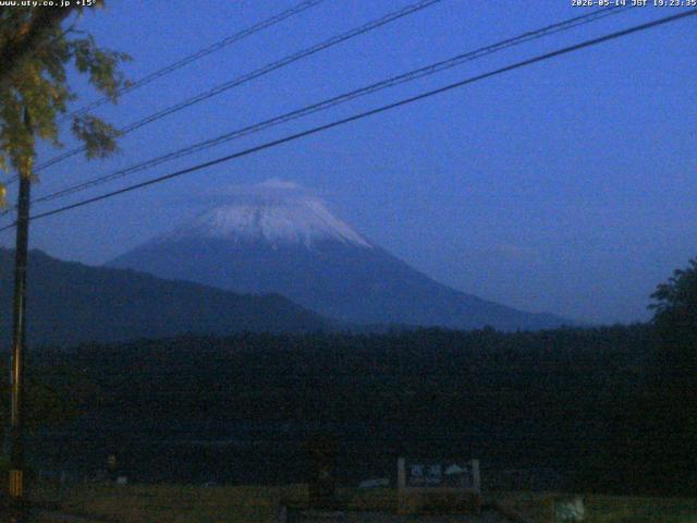 西湖からの富士山