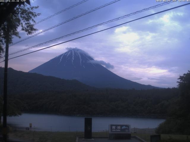 西湖からの富士山