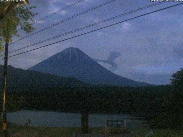 西湖からの富士山