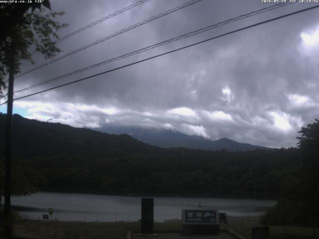 西湖からの富士山