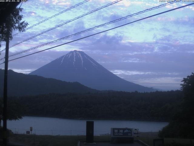西湖からの富士山