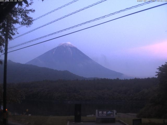 西湖からの富士山