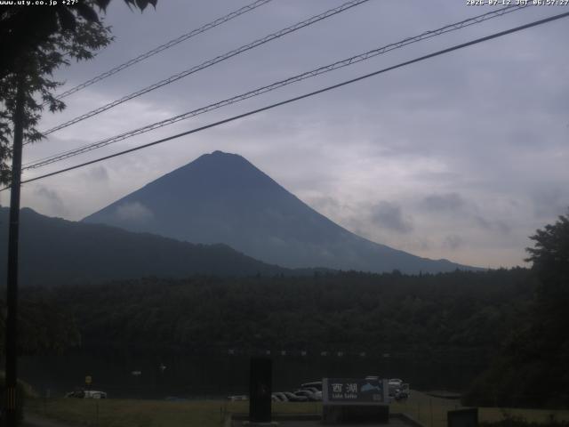 西湖からの富士山