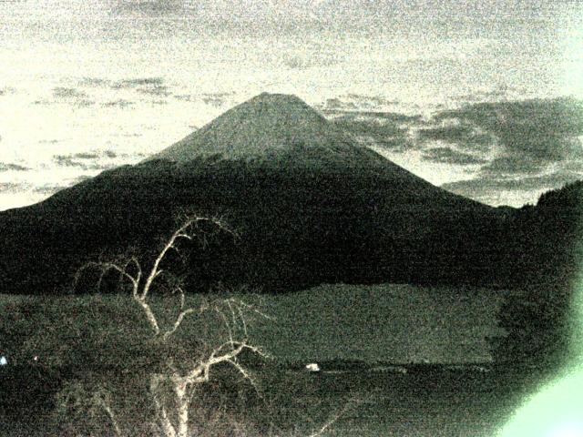 精進湖からの富士山