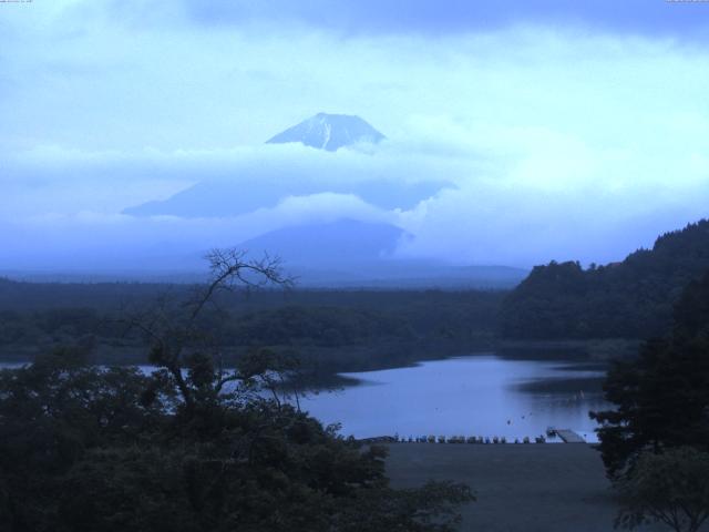 精進湖からの富士山