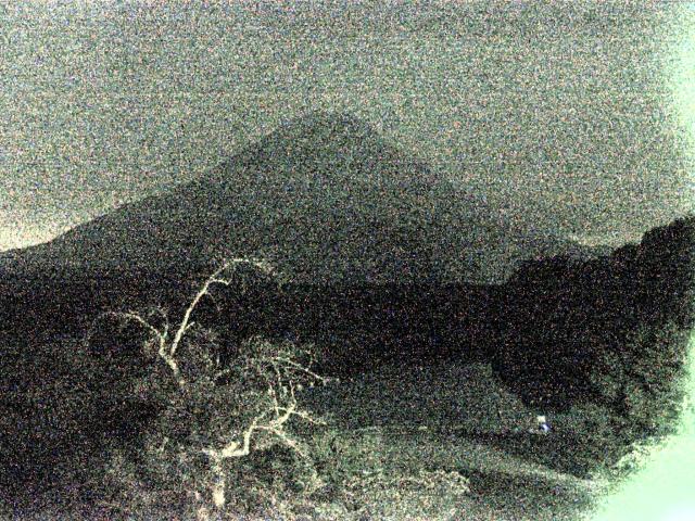 精進湖からの富士山