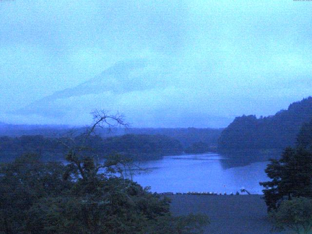 精進湖からの富士山
