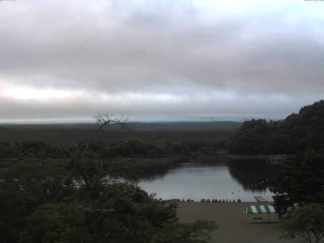 精進湖からの富士山