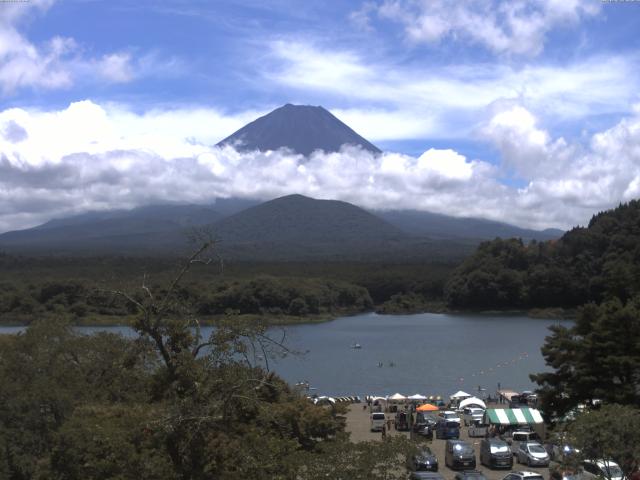 精進湖からの富士山