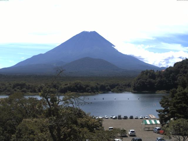 精進湖からの富士山