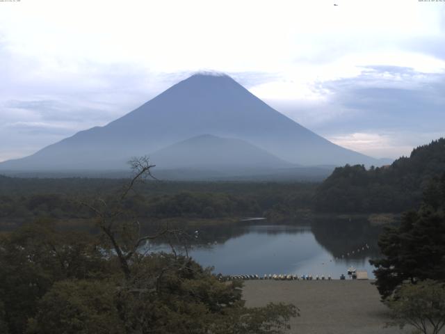 精進湖からの富士山