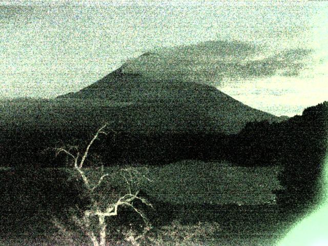 精進湖からの富士山