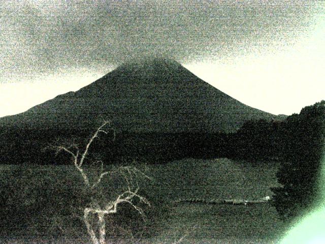 精進湖からの富士山