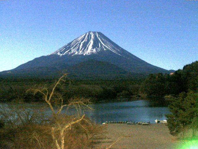 精進湖からの富士山