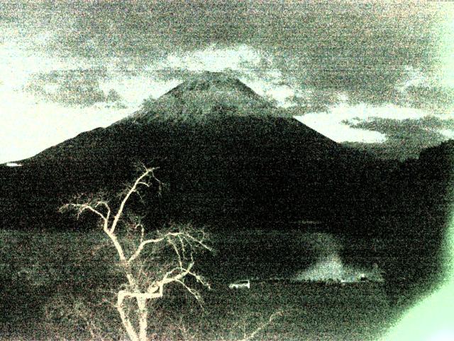 精進湖からの富士山