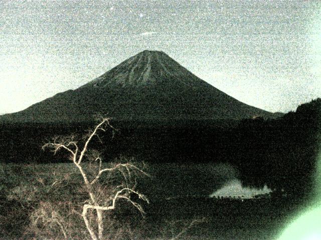 精進湖からの富士山