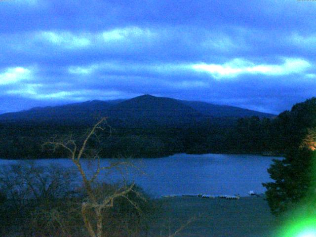 精進湖からの富士山
