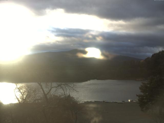 精進湖からの富士山