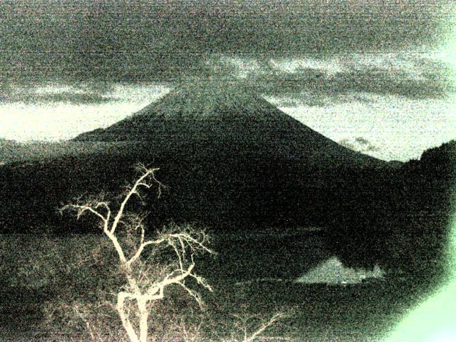 精進湖からの富士山