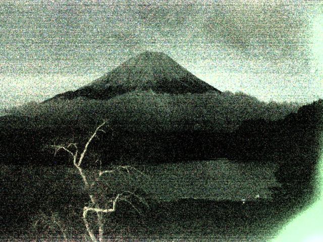 精進湖からの富士山