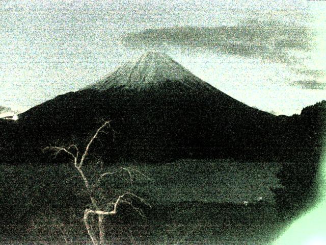 精進湖からの富士山
