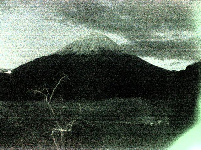 精進湖からの富士山