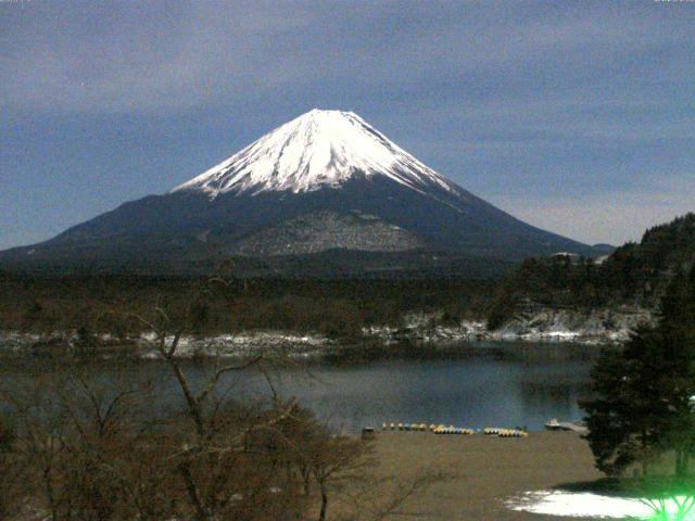 精進湖からの富士山