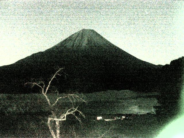 精進湖からの富士山