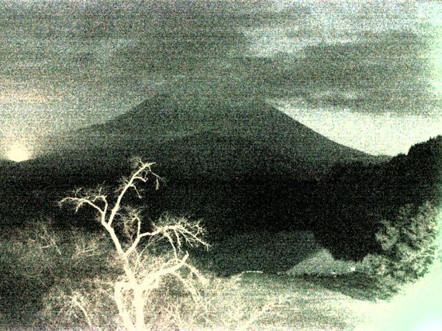 精進湖からの富士山