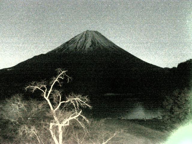 精進湖からの富士山