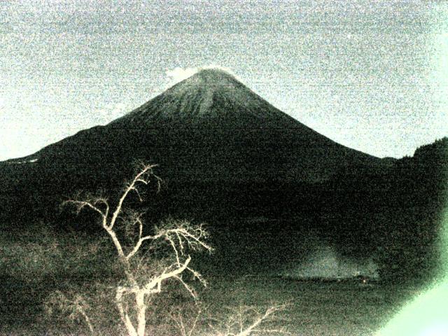 精進湖からの富士山