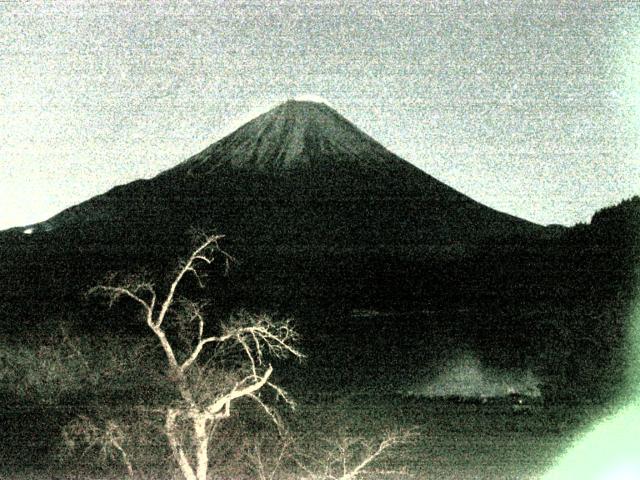 精進湖からの富士山