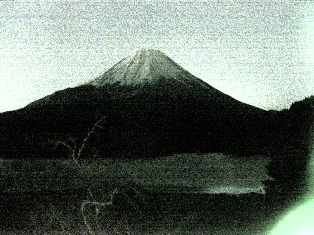 精進湖からの富士山
