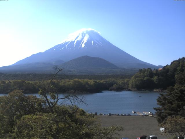 精進湖からの富士山