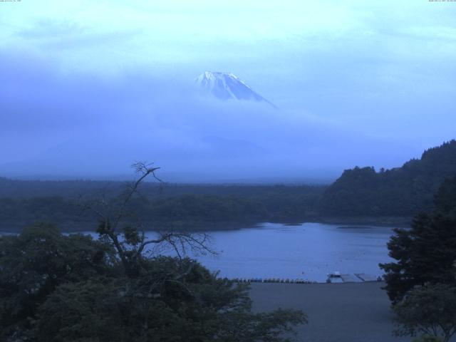 精進湖からの富士山