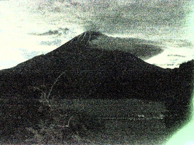 精進湖からの富士山