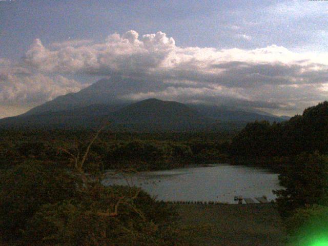 精進湖からの富士山